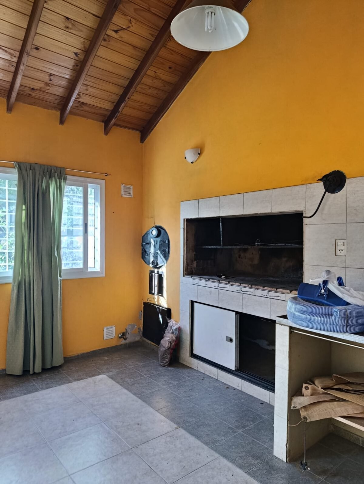 EXCLUSIVA CASA DE LUJO EN ZONA ESTRATEGICA Y VISTA A LAS SIERRAS - Imagen 48