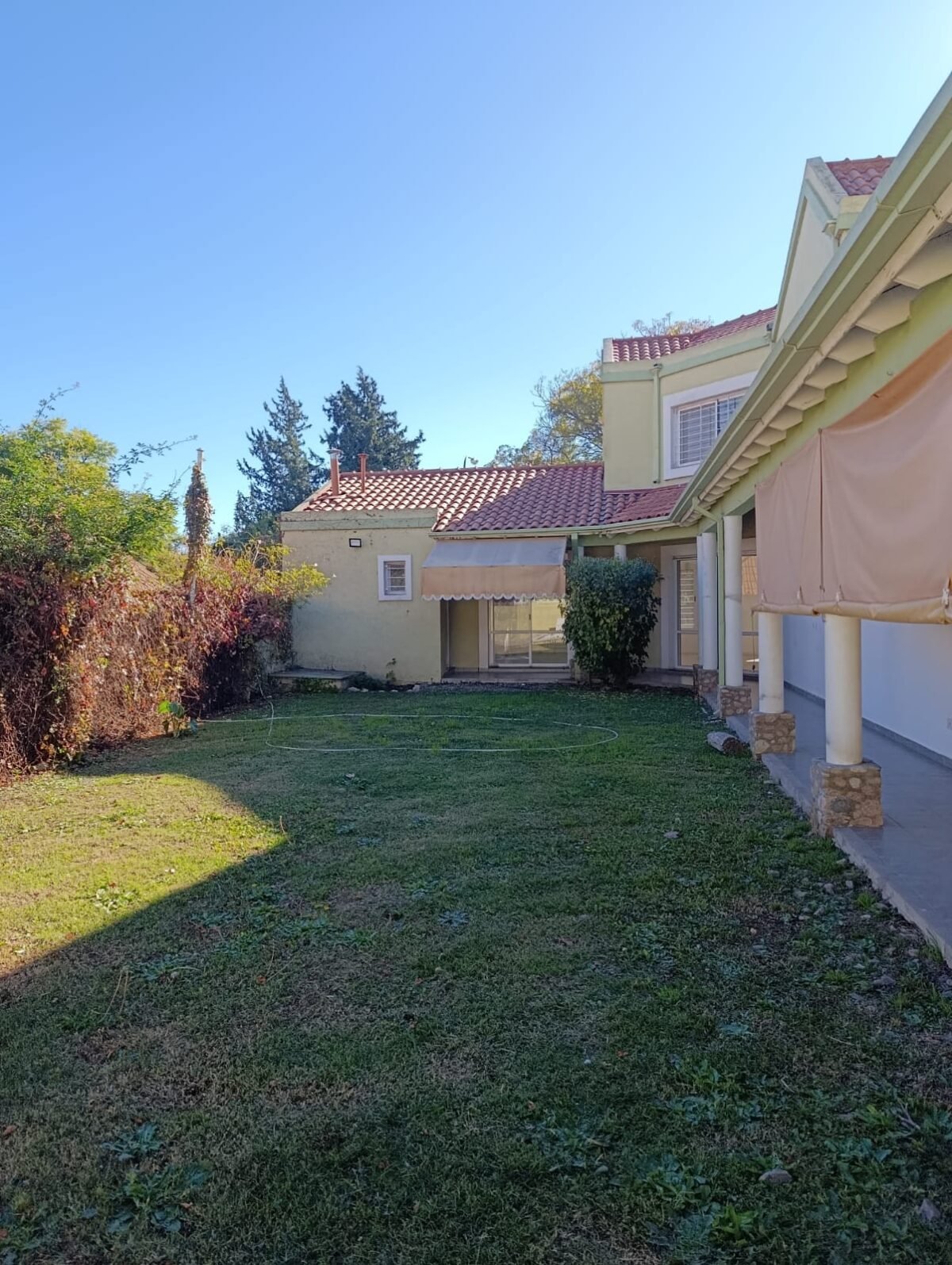 EXCLUSIVA CASA DE LUJO EN ZONA ESTRATEGICA Y VISTA A LAS SIERRAS - Imagen 44