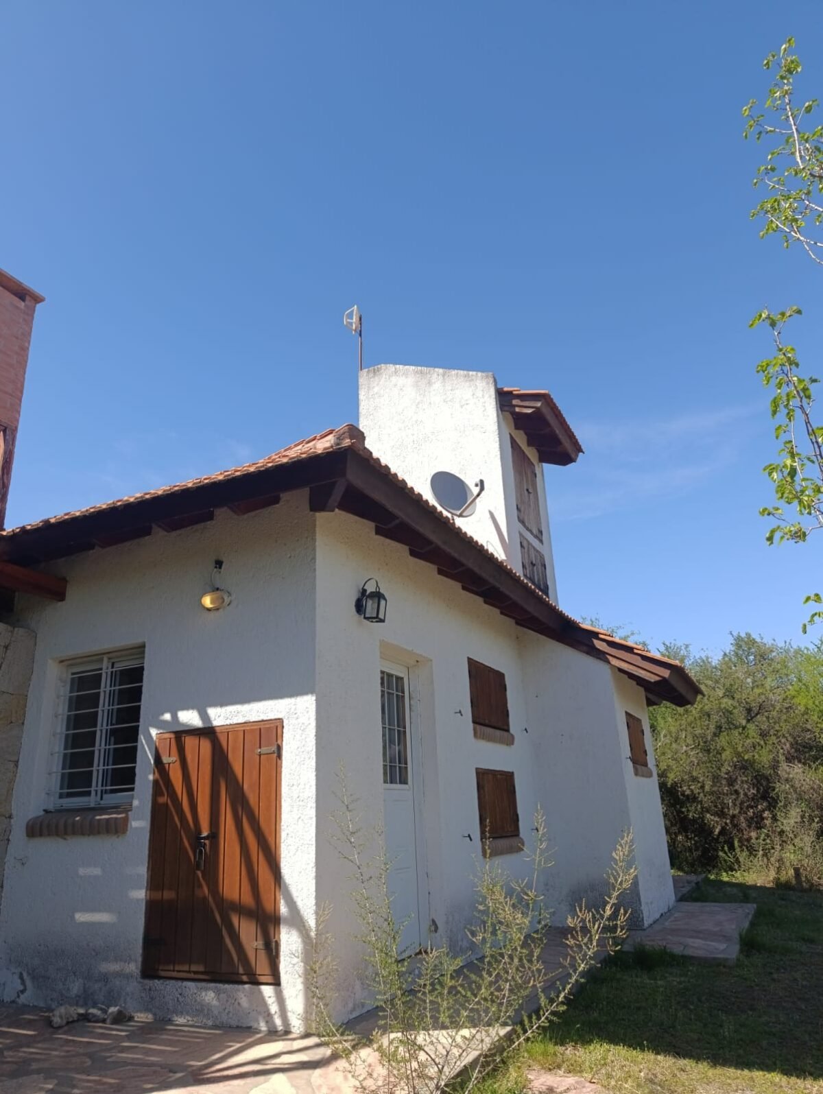VENTA DE HERMOSA PROPIEDAD EN CARPINTERIA - Imagen 8