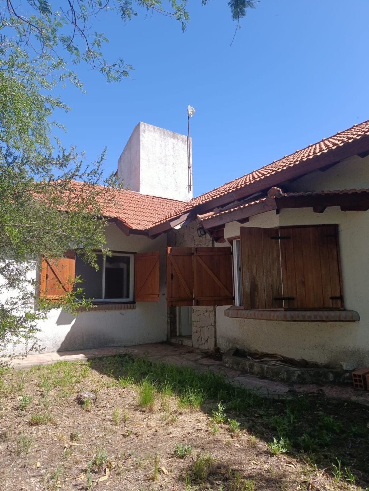 VENTA DE HERMOSA PROPIEDAD EN CARPINTERIA - Imagen 9