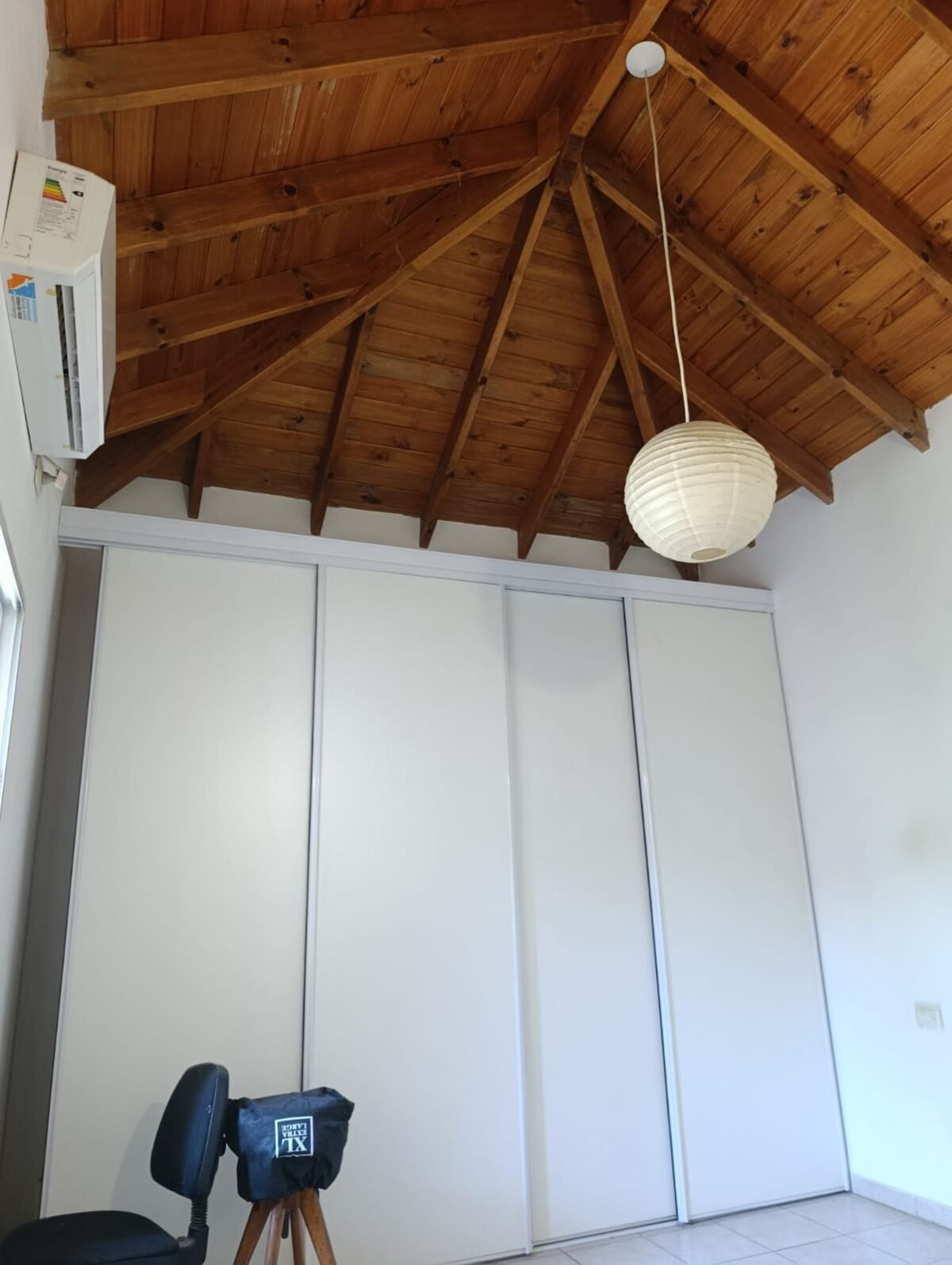 VENTA DE HERMOSA PROPIEDAD EN CARPINTERIA - Imagen 23