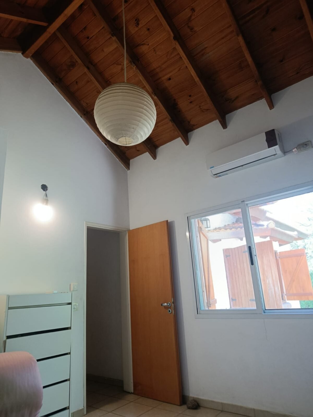 VENTA DE HERMOSA PROPIEDAD EN CARPINTERIA - Imagen 24