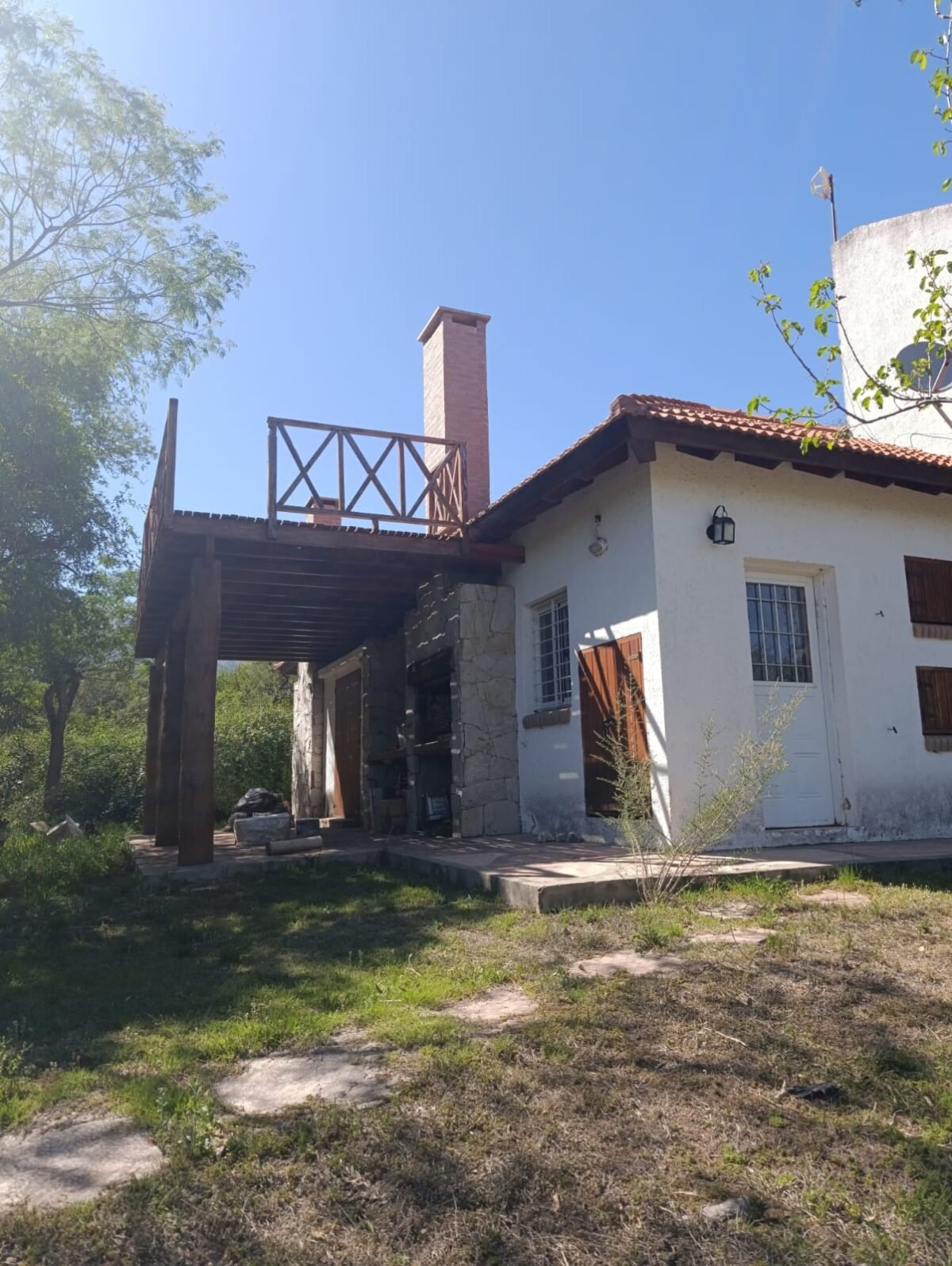 VENTA DE HERMOSA PROPIEDAD EN CARPINTERIA