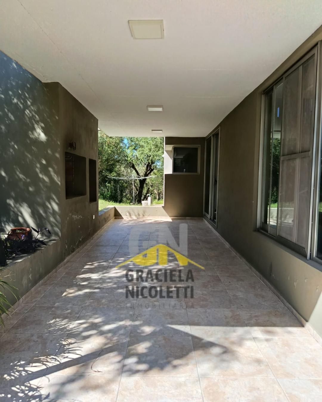 🏡 VENTA DE PROPIEDAD EN VILLA ELENA 🏡 - Imagen 2